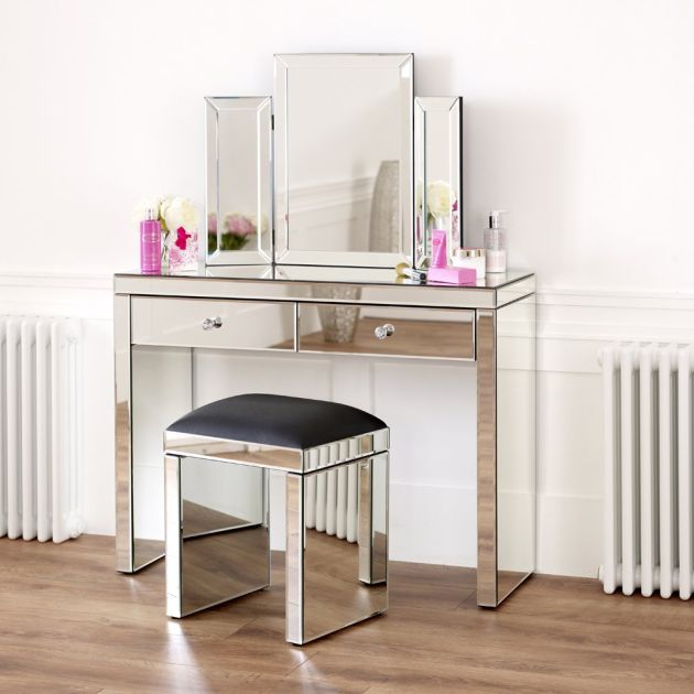 Venetian Mirrored Dressing Table With, Black Mirrored Dressing Tables