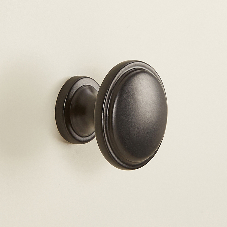 Wilmslow Black Round Knob Handle