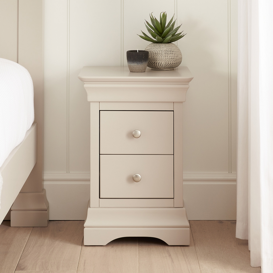 Wilmslow Dove Grey Painted 2 Drawer Slim Bedside Table