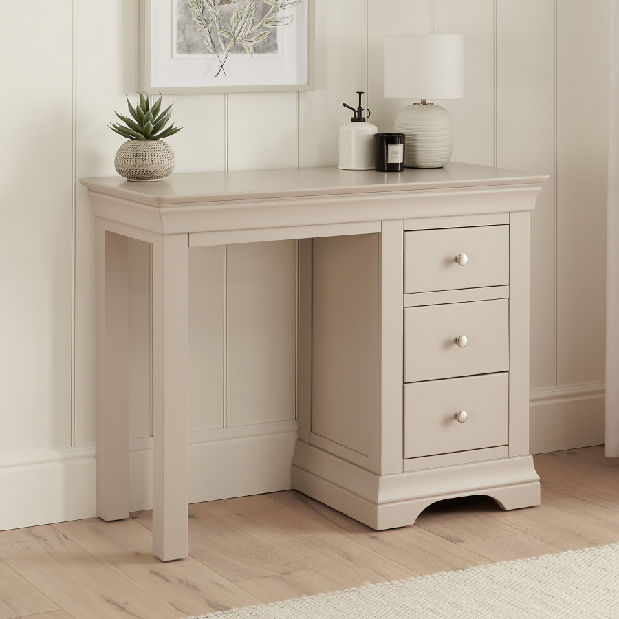 Wilmslow Dove Grey Painted Painted Single Pedestal Dressing Table