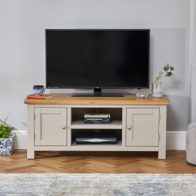 Cotswold Grey Painted Widescreen TV Unit – Up to 60” TV Size