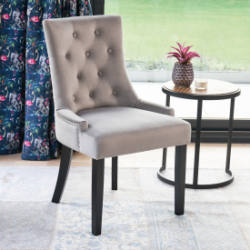 Luxury Light Grey Velvet Scoop Back Dining Chair – Black Satin Legs