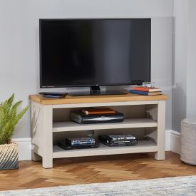 Up to 60 TV Size Soho Oak Open Low Widescreen TV Unit 