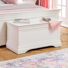 Wilmslow White Painted Blanket Box